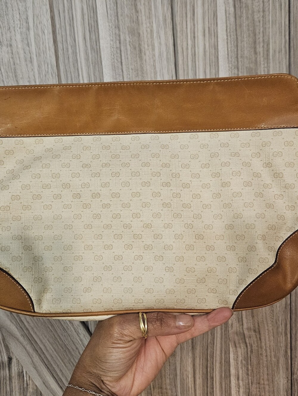 Gucci Vintage Clutch - Picture 6 of 16